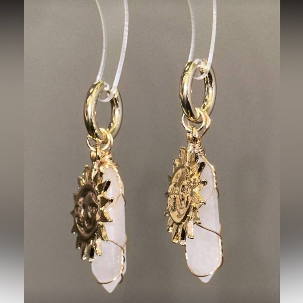 Gold Sun & White Crystal Hoop M657